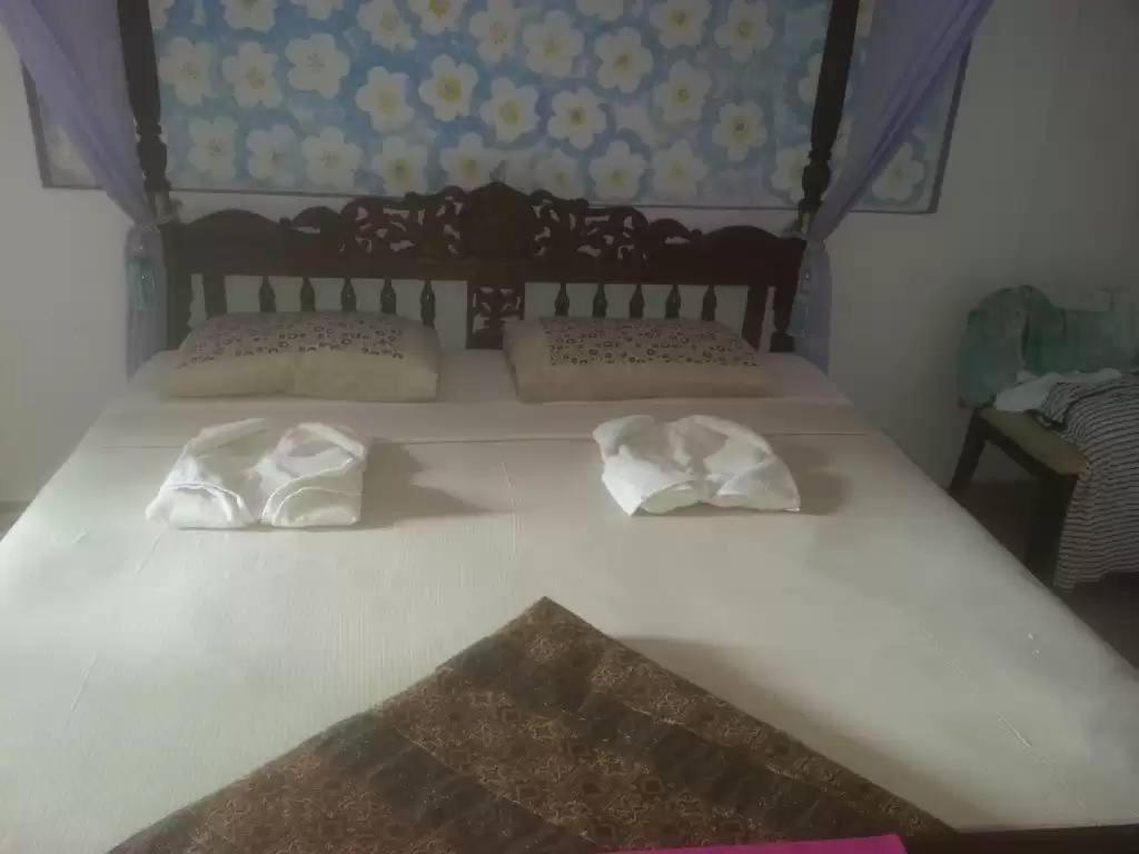 Solomon Beach Hotel Marawila Buitenkant foto