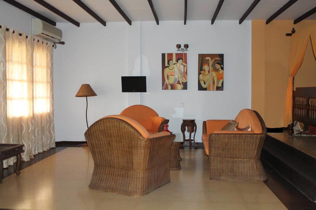 Solomon Beach Hotel Marawila Kamer foto